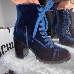 STEVE MADDEN VELVET LAURIE BOOTS | BLUE